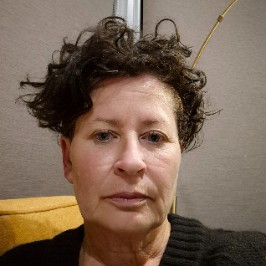 Ana Travers